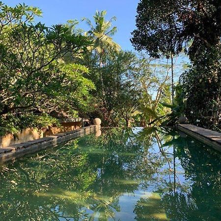 Sri Yoga Shala Bed & Breakfast อูนาวาตูนา ภายนอก รูปภาพ