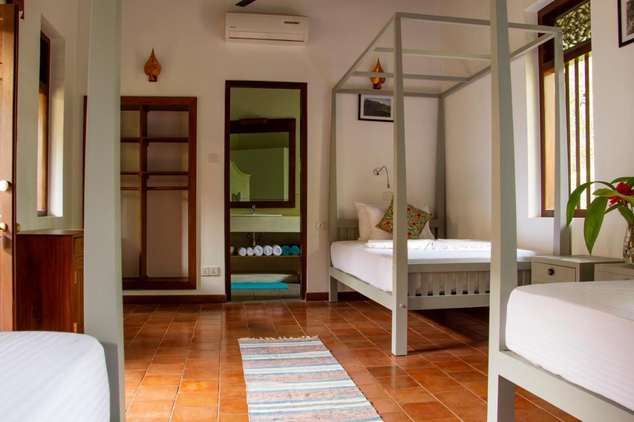 Sri Yoga Shala Bed & Breakfast อูนาวาตูนา ภายนอก รูปภาพ